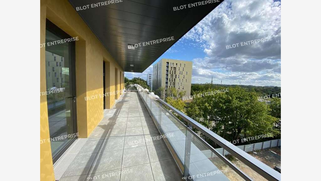 A vendre bureaux neufs 201m² à Saint-Herblain