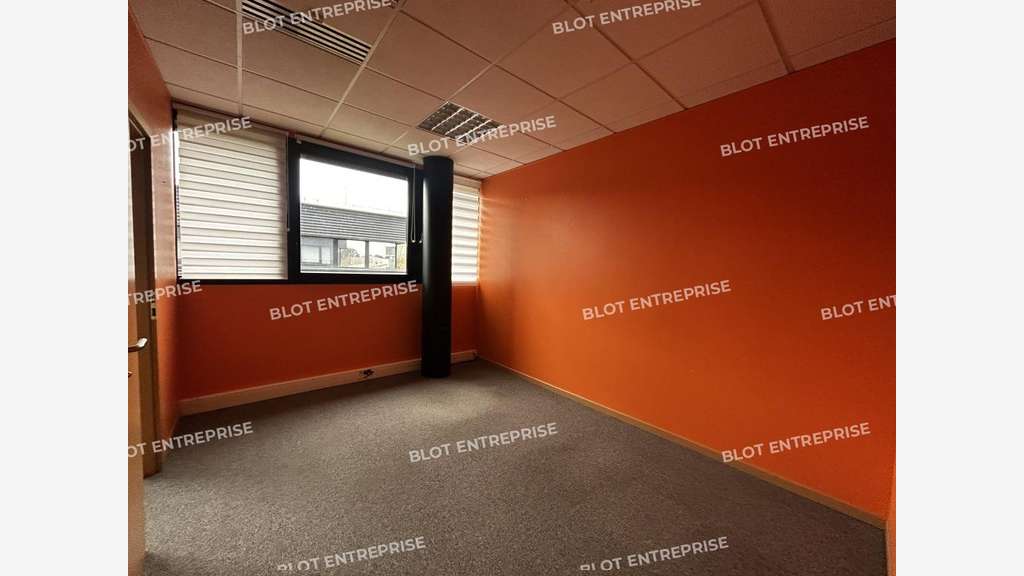 A vendre bureaux 120m² à Saint-Herblain
