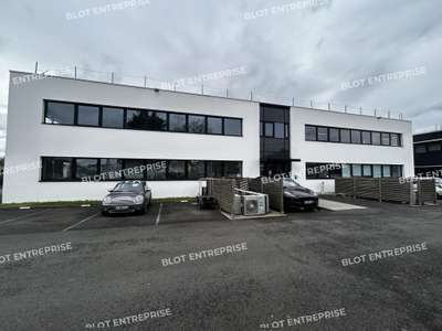 A vendre bureaux 120m² à Saint-Herblain