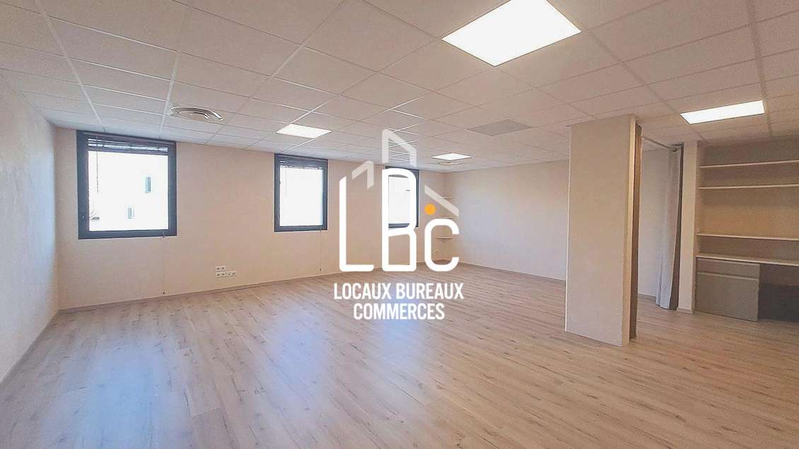 Bureau à vendre 52m² R+1 St Herblain la Rabotière