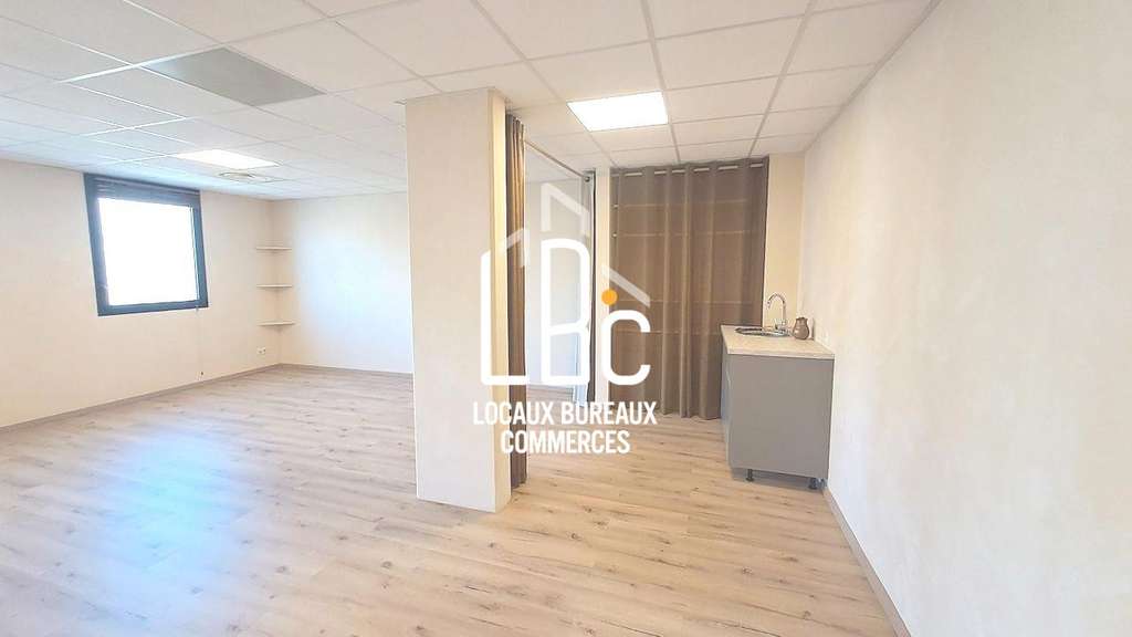 Bureau à vendre 52m² R+1 St Herblain la Rabotière