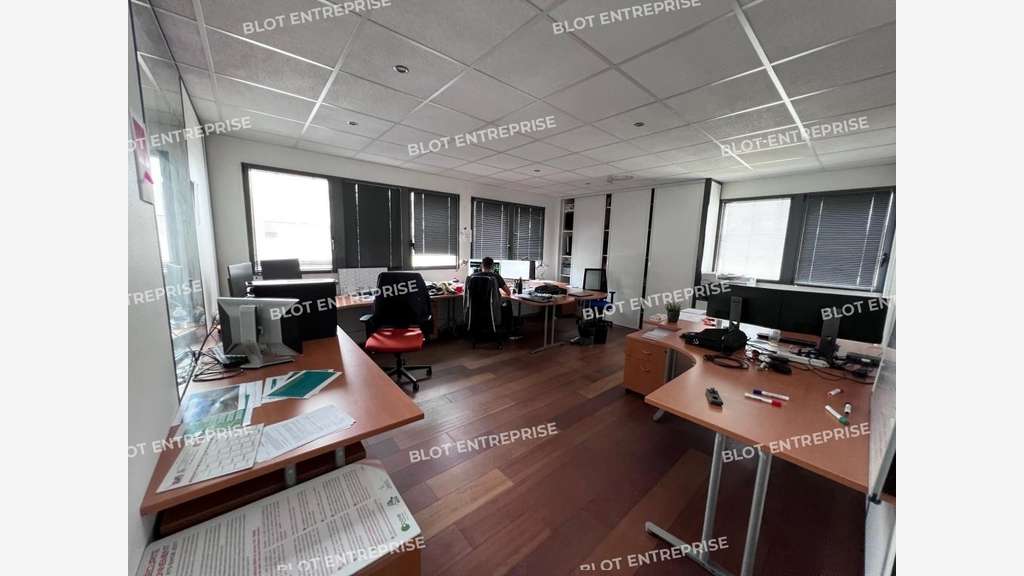 Vente bureaux 225m² R+1 parc tertiaire St-Herblain