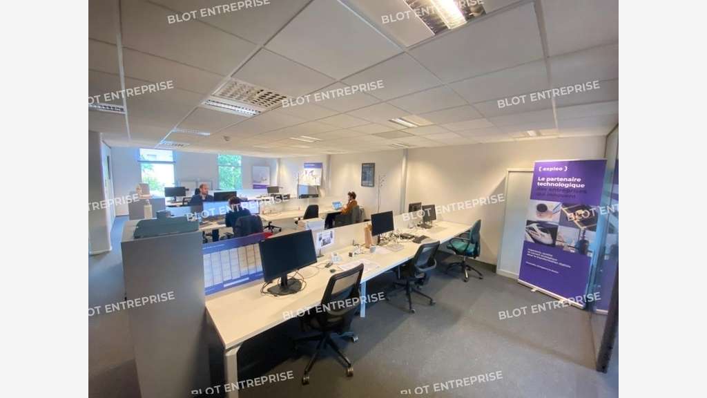 À VENDRE - BUREAUX - 175 M² - SAINT-HERBLAIN