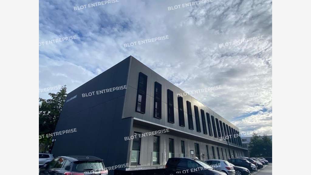 À VENDRE - BUREAUX - 175 M² - SAINT-HERBLAIN