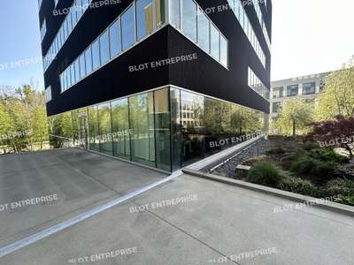 A vendre bureaux 128,20m² à St-Jacques-de-la-Lande