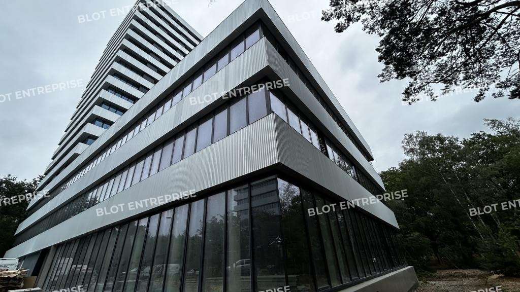 Bureaux neufs bel emplacement Rennes la Courrouze