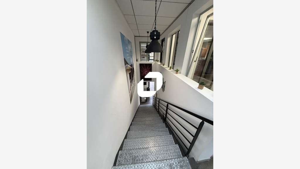 Vente Bureaux 150m² Saint laurent de mure