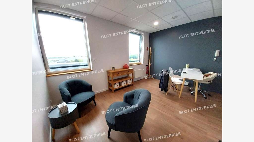 A VENDRE - BUREAUX - SAINT-MALO - 22 m²