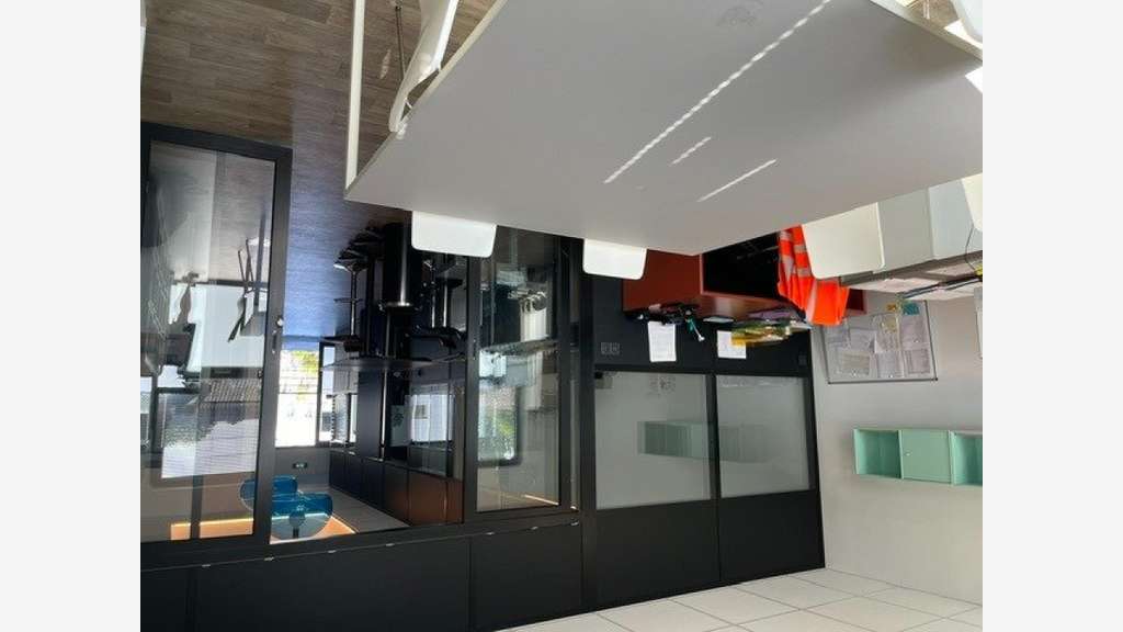 Bureaux professionnels récents