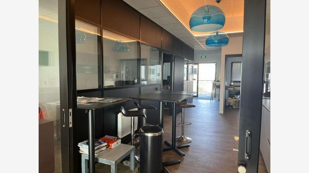 Bureaux professionnels récents