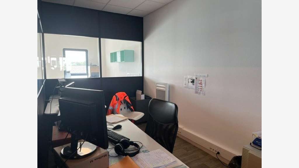 Bureaux professionnels récents