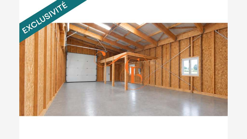 Vente local 102m² en Z.A. à Saint-Mars-de-Coutais