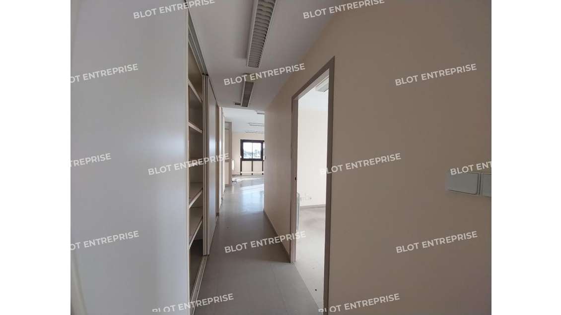 A vendre bureaux 160m² à Saint Nazaire Oceanis