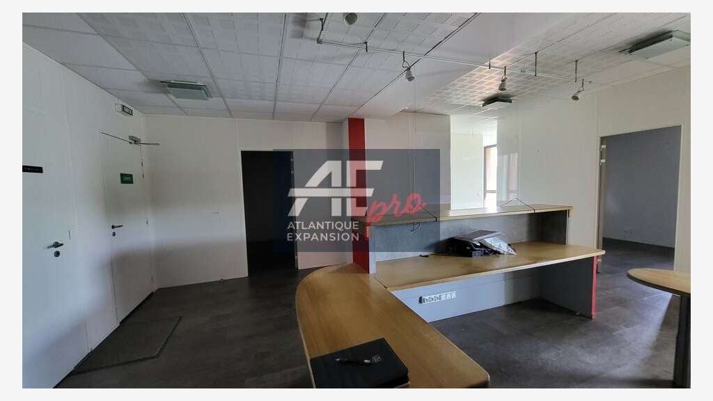 Murs cabinet médical 105m² à vendre Saint Nazaire