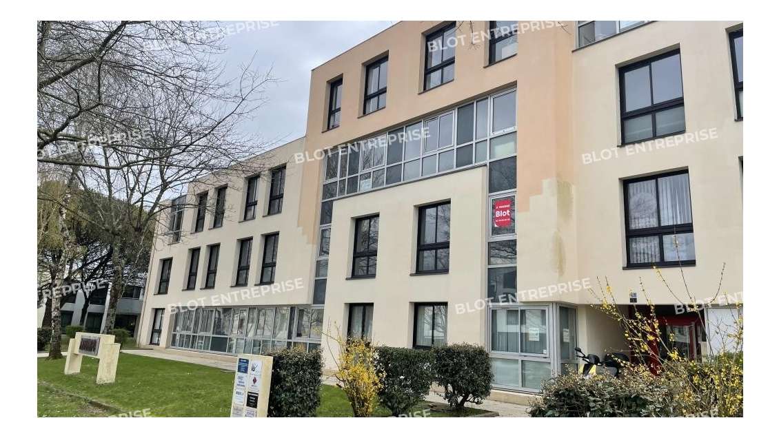 Vente bureaux 111m² Saint Nazaire Océanis