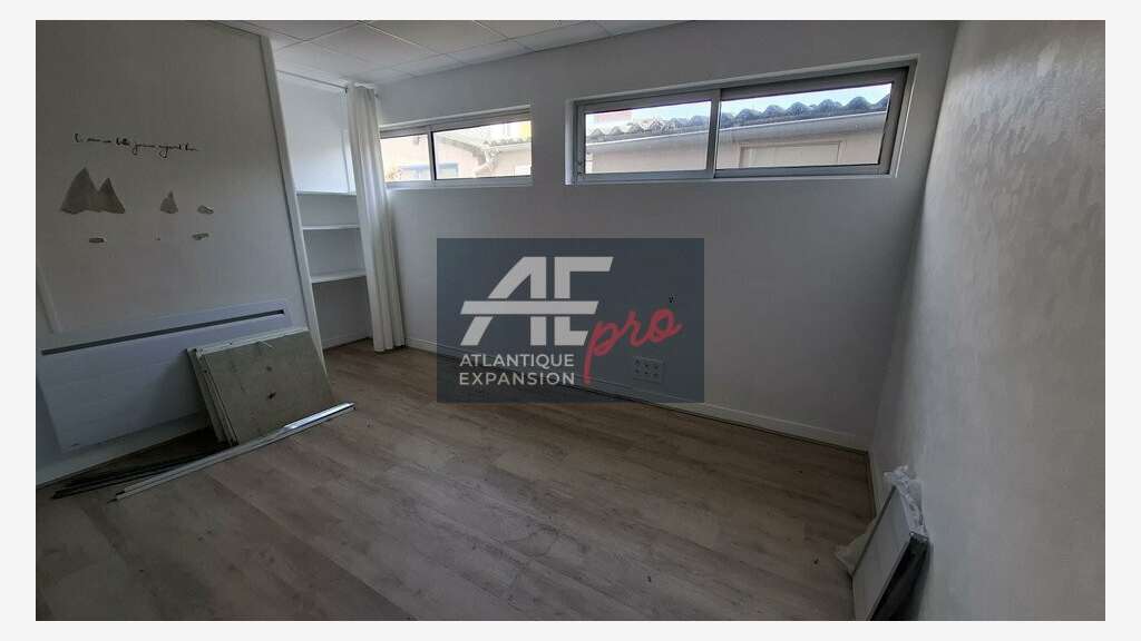 Bureaux de 87m² à vendre en centre Saint-Nazaire