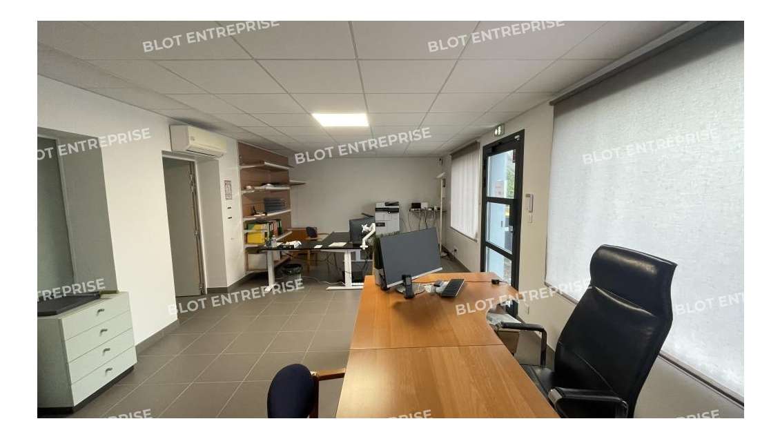 A vendre bureaux 227m² Saint Nazaire Côte d'Amour