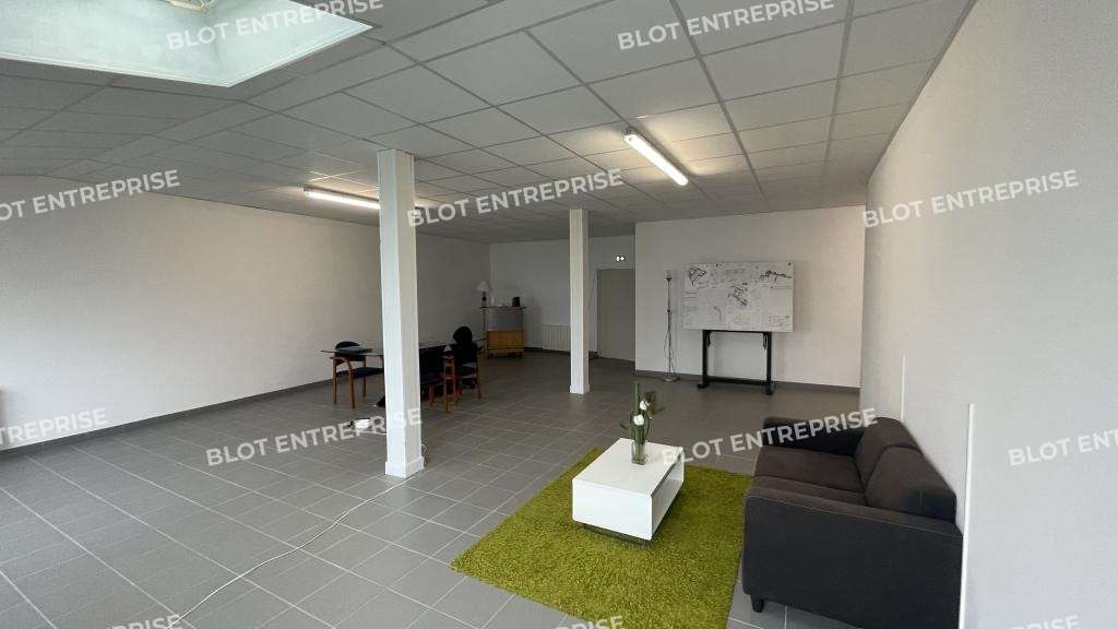A vendre bureaux 227m² Saint Nazaire Côte d'Amour