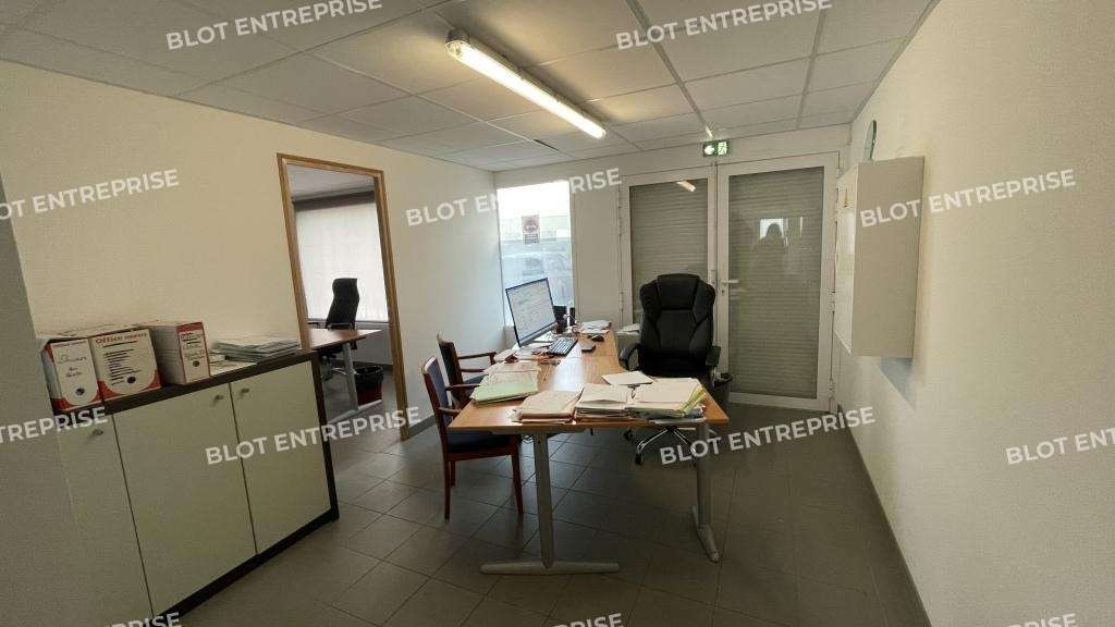 A vendre bureaux 227m² Saint Nazaire Côte d'Amour