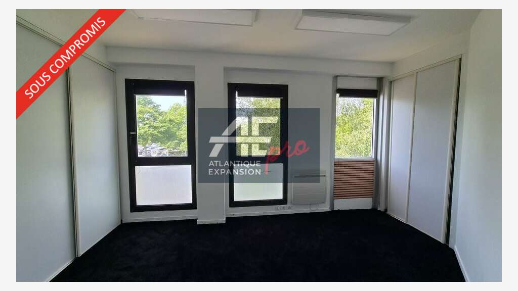 Bureaux rénovés 64m² ERP / PMR à Saint-Nazaire
