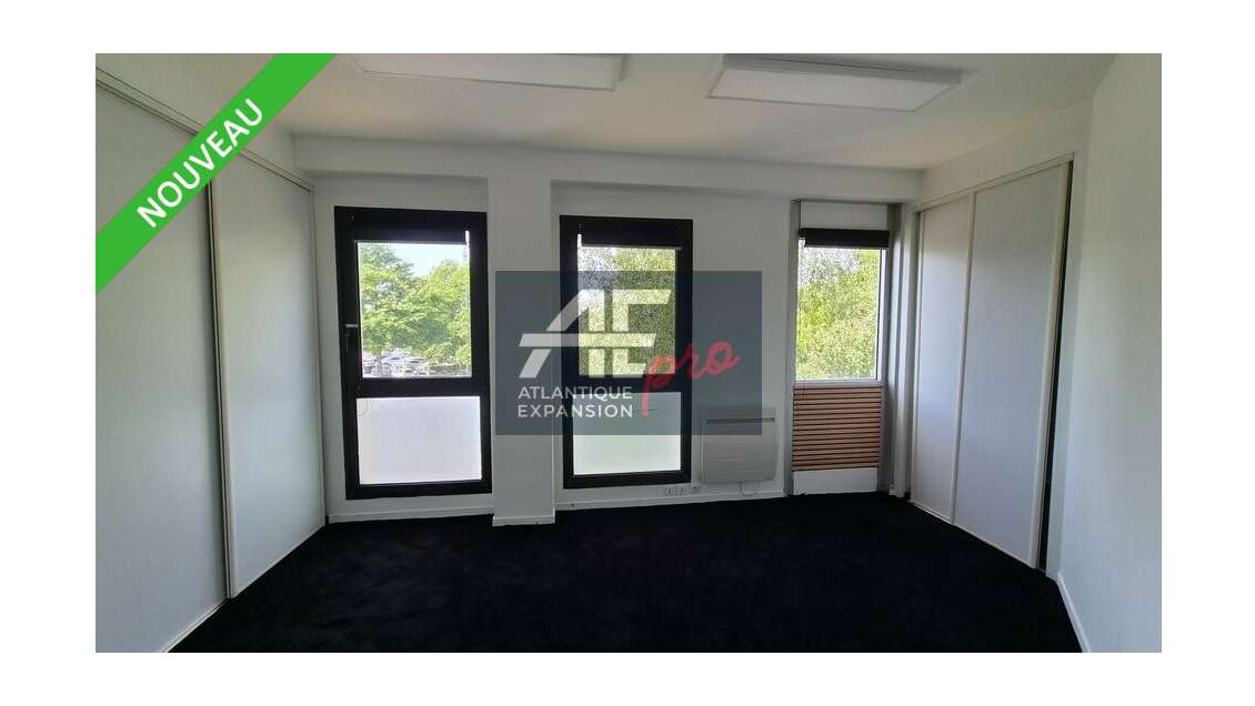Bureaux rénovés 64m² ERP / PMR à Saint-Nazaire