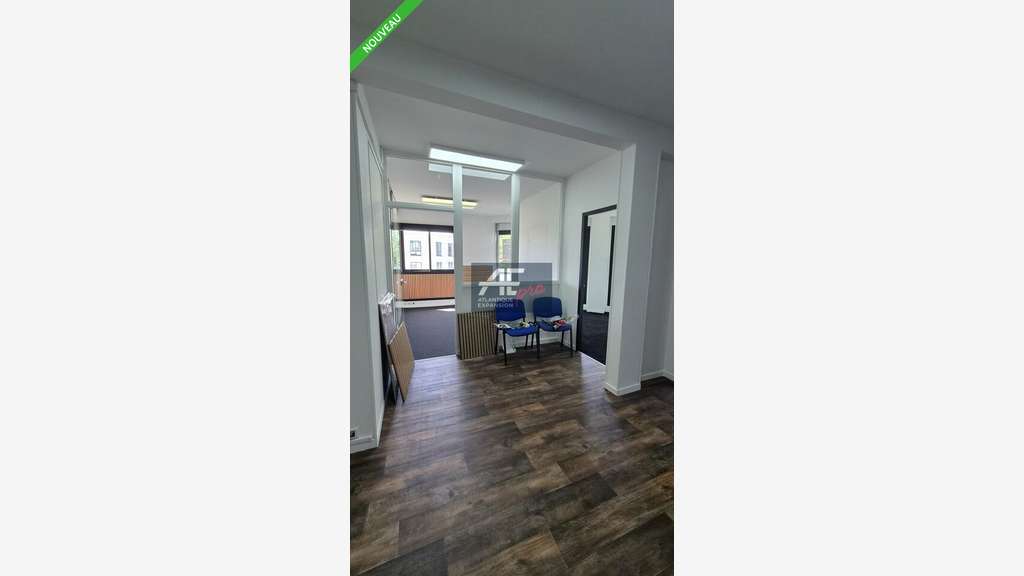 Bureaux rénovés 64m² ERP / PMR à Saint-Nazaire