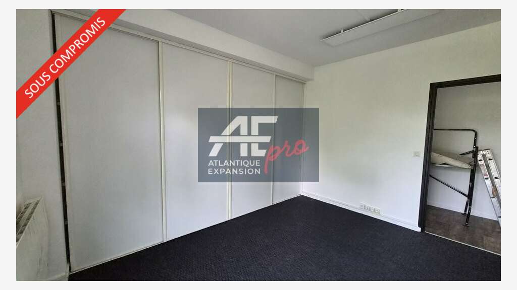 Bureaux rénovés 64m² ERP / PMR à Saint-Nazaire
