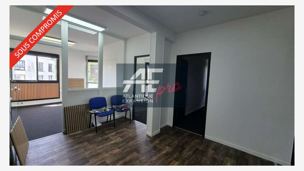 Bureaux rénovés 64m² ERP / PMR à Saint-Nazaire
