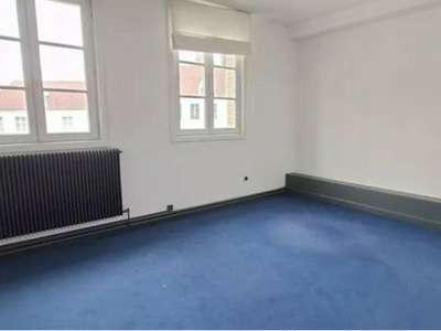 Bureaux vente 157m² à Saint-Omer centre