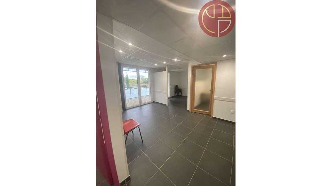 A vendre bureaux 94m² RDC Saint-Orens-de-Gameville