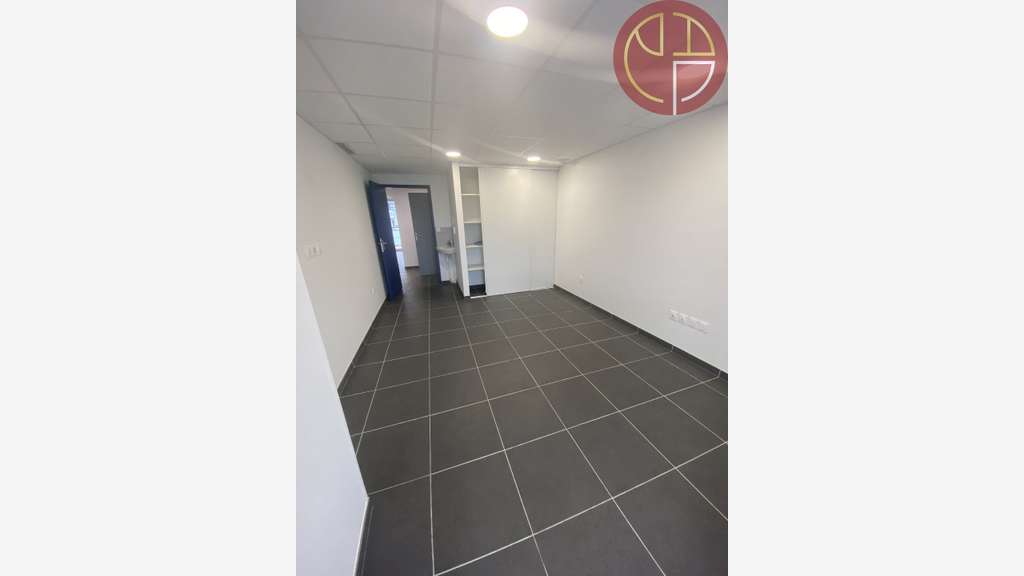 A vendre bureaux 94m² RDC Saint-Orens-de-Gameville