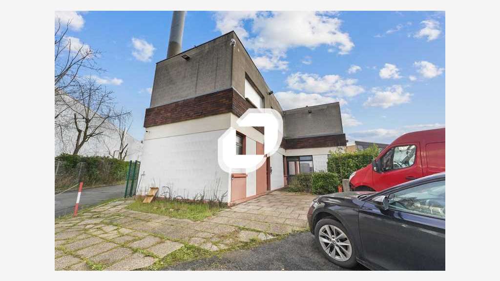 Vente Bureaux 610m² Saint ouen l'aumone