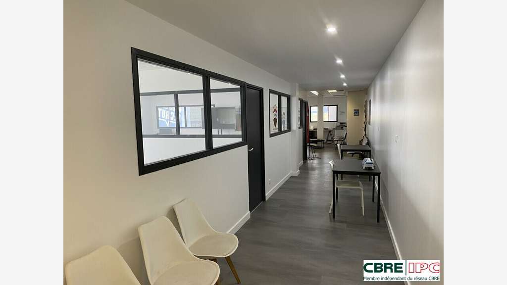 Vente bureaux 233m² R+1 à Saint Paul les Dax