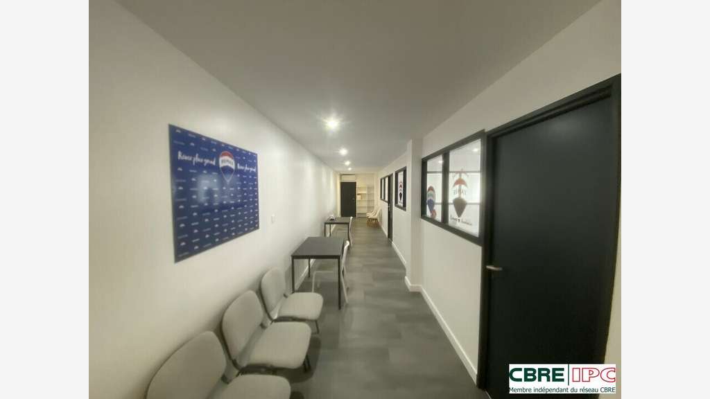 Vente bureaux 233m² R+1 à Saint Paul les Dax