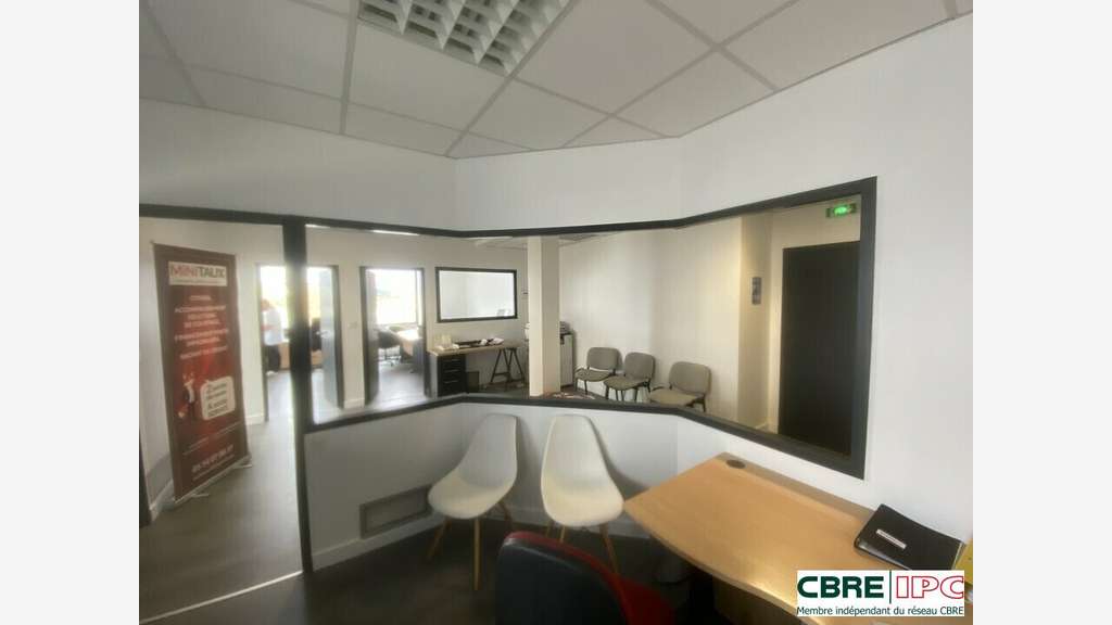 Vente bureaux 233m² R+1 à Saint Paul les Dax