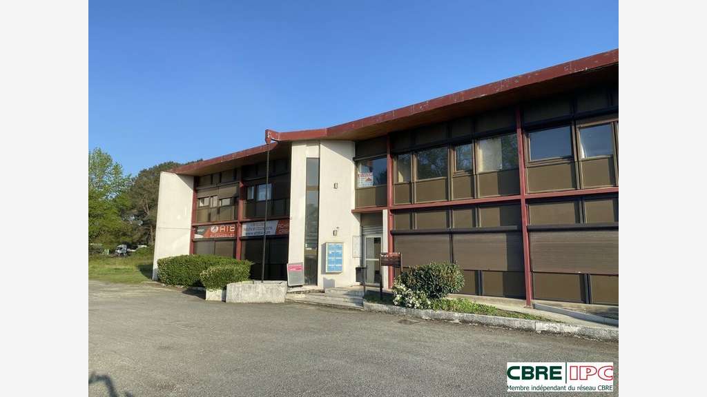 Vente bureaux 293m² à Saint-Paul-lès-Dax
