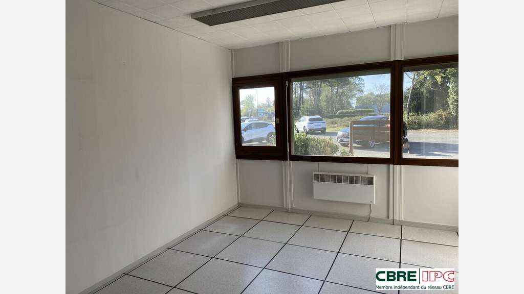 Vente bureaux 293m² à Saint-Paul-lès-Dax