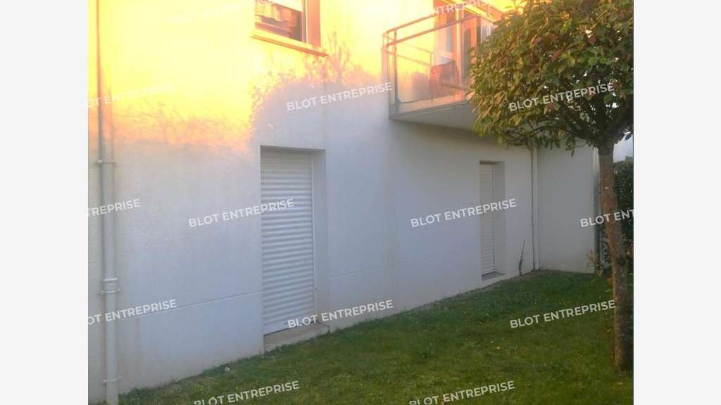 À VENDRE - BUREAUX - SAINT PHILIBERT - 64 m²