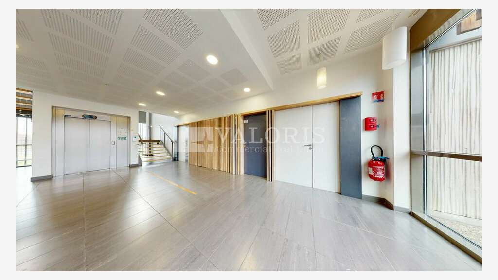 Bureaux de 1348m² à vendre Saint Priest Parilly