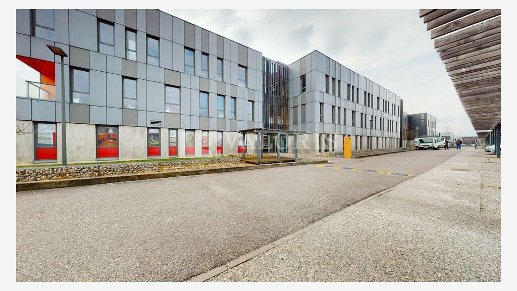Bureaux de 1348m² à vendre Saint Priest Parilly
