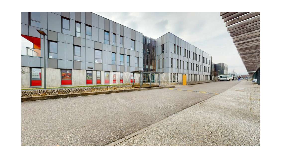 Bureaux de 1348m² à vendre Saint Priest Parilly