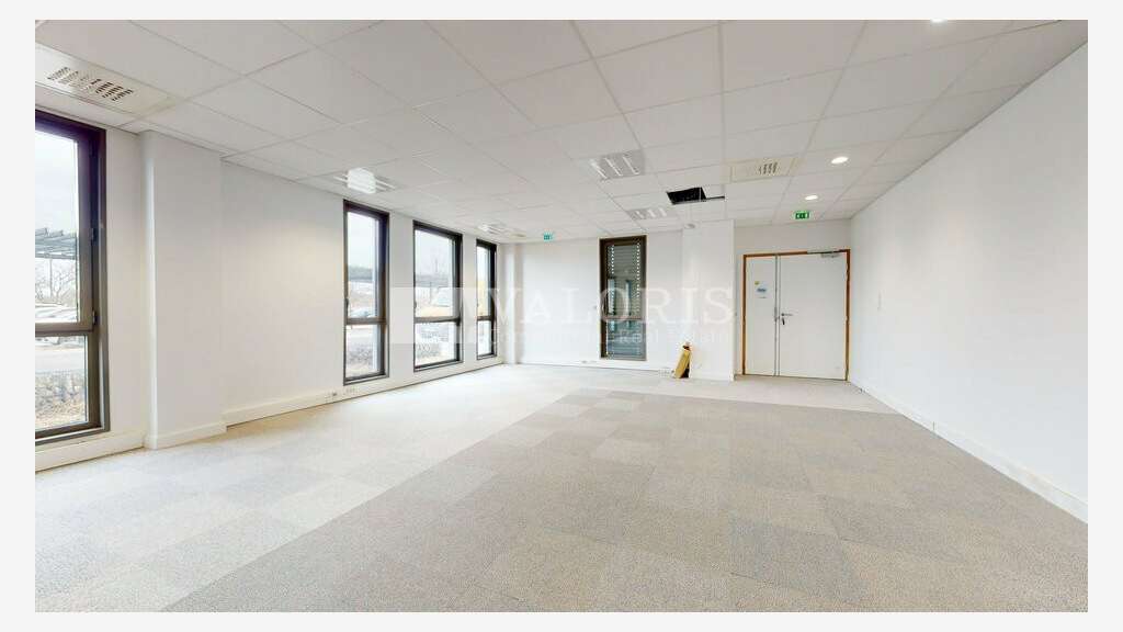 Bureaux de 1348m² à vendre Saint Priest Parilly