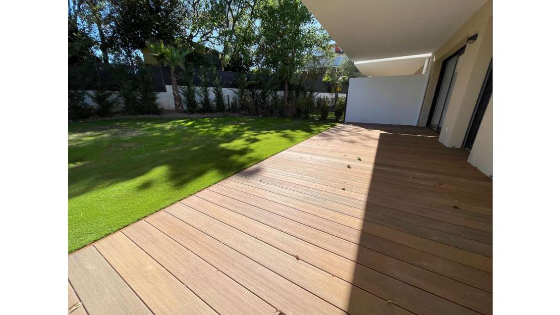 Bureaux 74m² Saint Raphaël dans petite résidence