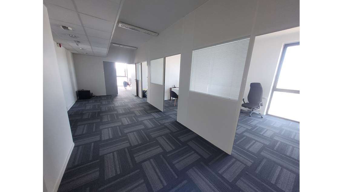 A vendre bureaux 134,19m² Saint Sébastien/Loire