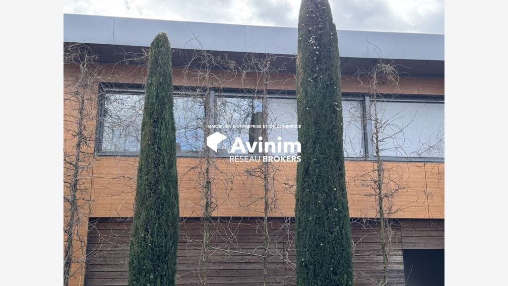 Vente très beaux bureaux à Sainte Foy Les Lyon
