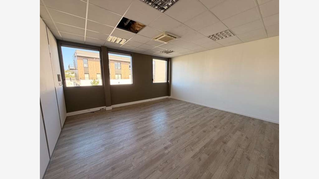 Plateau de bureaux à vendre à Sainte-Foy-lès-Lyon