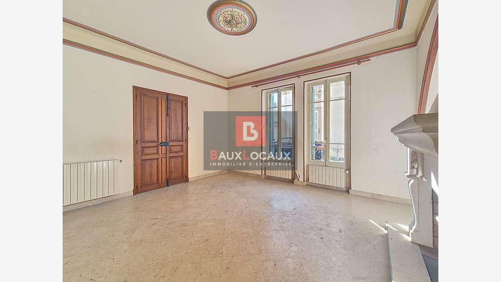 Vente bureaux 98m² à Salon-de-Provence
