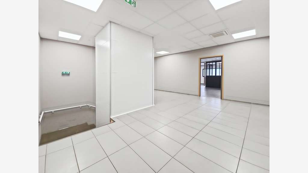 Ab bureaux 342m² Sarrola-Carcopino Baleone centre