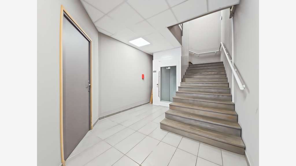 Ab bureaux 342m² Sarrola-Carcopino Baleone centre