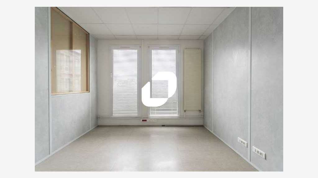 Vente Bureaux 136m² Savigny le temple